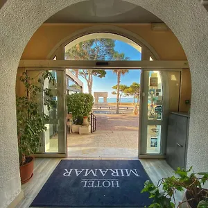 Hotel Restaurant Miramar L'Orchidee Hotel La Ciotat